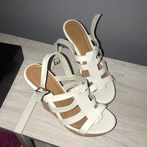 White/Brown Wedges